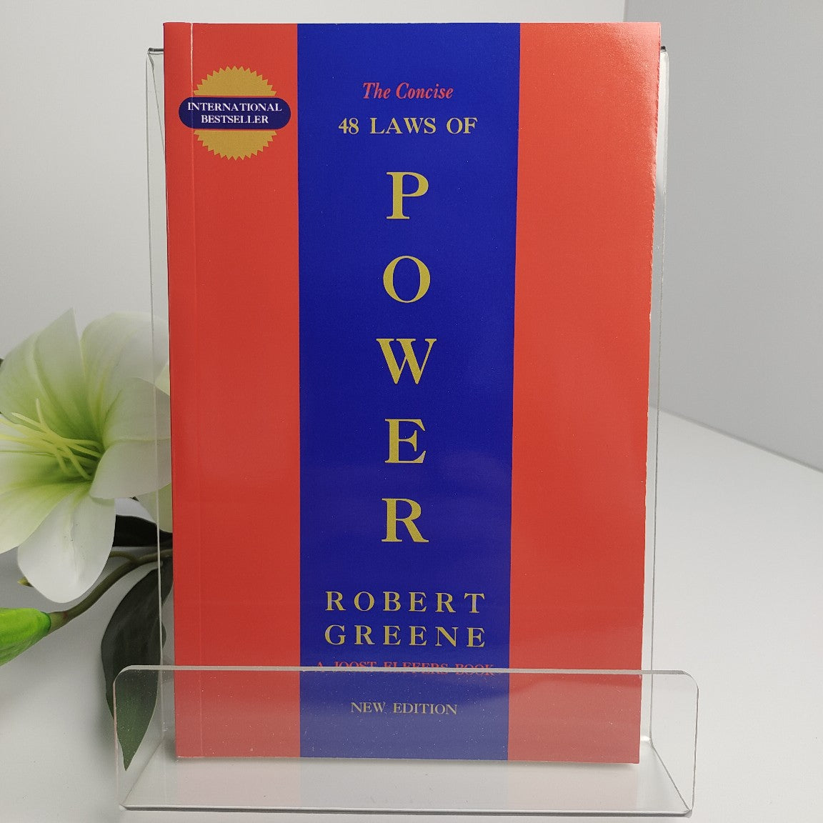 The Concise 48 Laws Of Power by Robert Greene Book